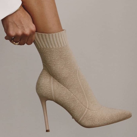 Tony Bianco Shoes - TONY BIANCO NUDE SOCK BOOTIES SIZE 9